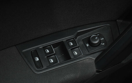 Volkswagen Tiguan II, 2017 год, 2 450 000 рублей, 15 фотография