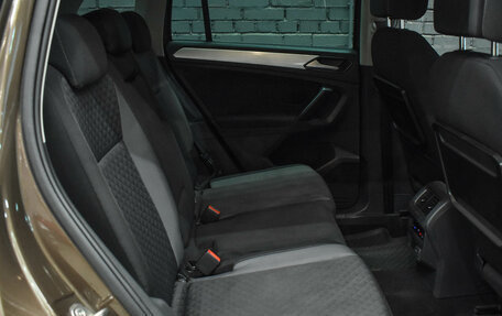 Volkswagen Tiguan II, 2017 год, 2 450 000 рублей, 12 фотография