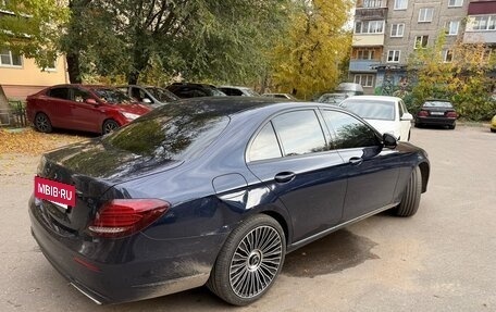 Mercedes-Benz E-Класс, 2016 год, 2 800 000 рублей, 6 фотография