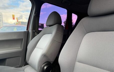 Mitsubishi Colt VI рестайлинг, 2006 год, 359 000 рублей, 13 фотография