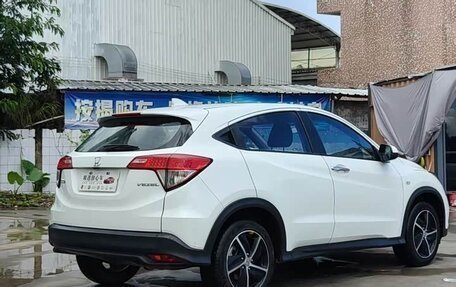 Honda Vezel, 2022 год, 1 075 333 рублей, 4 фотография