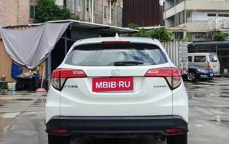 Honda Vezel, 2022 год, 1 075 333 рублей, 5 фотография