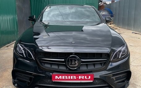 Mercedes-Benz E-Класс, 2018 год, 3 150 000 рублей, 8 фотография