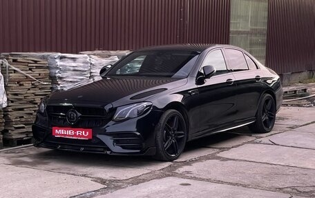 Mercedes-Benz E-Класс, 2018 год, 3 150 000 рублей, 6 фотография