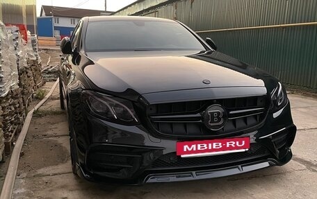 Mercedes-Benz E-Класс, 2018 год, 3 150 000 рублей, 5 фотография