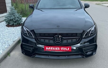 Mercedes-Benz E-Класс, 2018 год, 3 150 000 рублей, 15 фотография