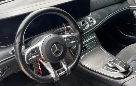 Mercedes-Benz E-Класс, 2018 год, 3 150 000 рублей, 22 фотография