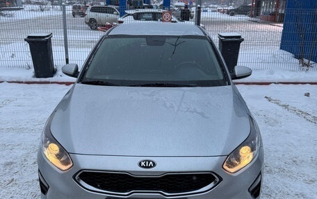 KIA cee'd III, 2019 год, 1 660 000 рублей, 2 фотография