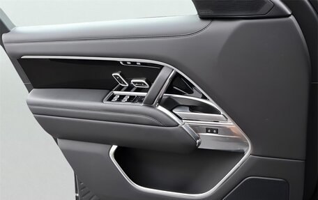 Land Rover Range Rover IV рестайлинг, 2025 год, 16 820 000 рублей, 13 фотография