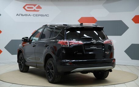 Toyota RAV4, 2017 год, 2 590 000 рублей, 7 фотография