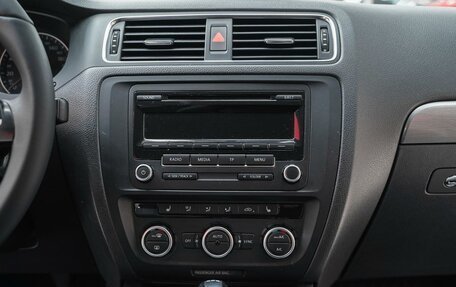 Volkswagen Jetta VI, 2012 год, 849 000 рублей, 11 фотография