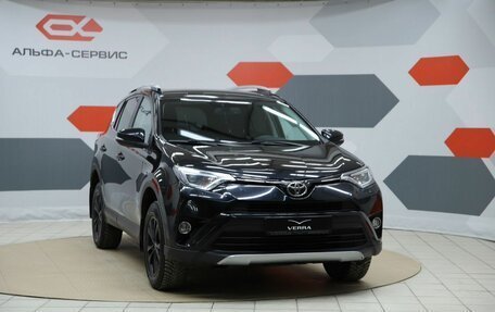 Toyota RAV4, 2017 год, 2 590 000 рублей, 3 фотография
