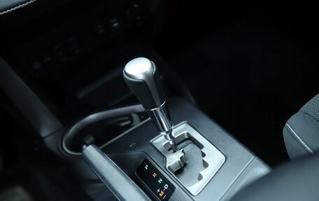 Toyota RAV4, 2017 год, 2 590 000 рублей, 13 фотография