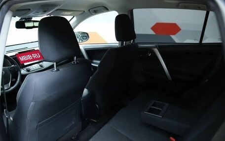 Toyota RAV4, 2017 год, 2 590 000 рублей, 11 фотография