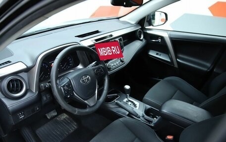 Toyota RAV4, 2017 год, 2 590 000 рублей, 10 фотография