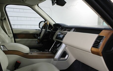 Land Rover Range Rover IV рестайлинг, 2019 год, 7 900 000 рублей, 27 фотография