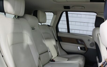 Land Rover Range Rover IV рестайлинг, 2019 год, 7 900 000 рублей, 30 фотография