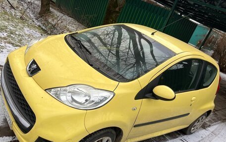 Peugeot 107 I рестайлинг, 2009 год, 390 000 рублей, 2 фотография