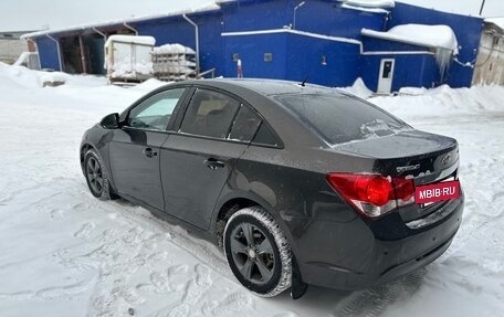 Chevrolet Cruze II, 2014 год, 590 000 рублей, 5 фотография