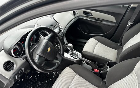 Chevrolet Cruze II, 2014 год, 590 000 рублей, 9 фотография