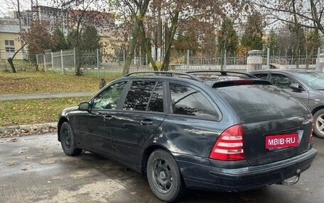Mercedes-Benz C-Класс, 2004 год, 570 000 рублей, 3 фотография