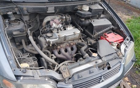 Mitsubishi Space Star I рестайлинг, 2004 год, 250 000 рублей, 3 фотография