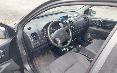 Mitsubishi Space Star I рестайлинг, 2004 год, 250 000 рублей, 7 фотография