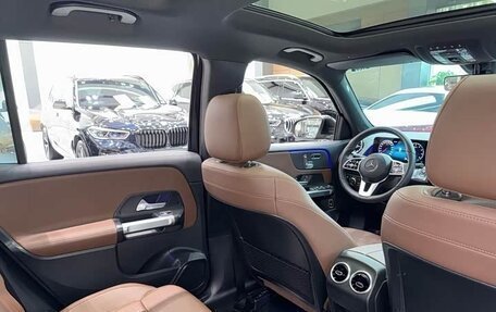 Mercedes-Benz GLB, 2021 год, 2 357 504 рублей, 9 фотография