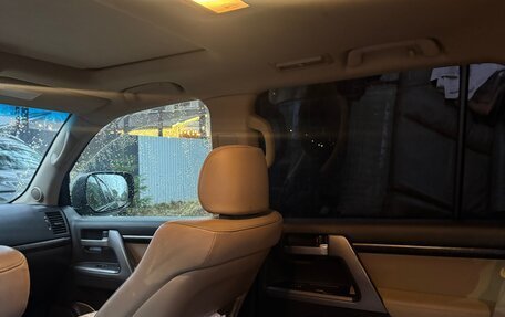 Toyota Land Cruiser 200, 2011 год, 2 900 000 рублей, 7 фотография