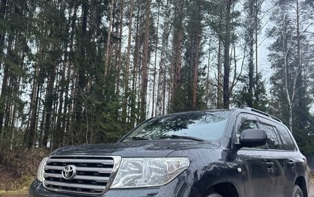 Toyota Land Cruiser 200, 2011 год, 2 900 000 рублей, 3 фотография