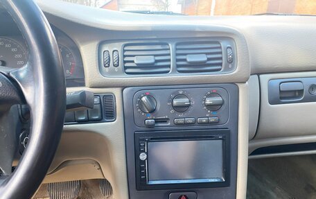 Volvo C70 II, 1998 год, 260 000 рублей, 6 фотография