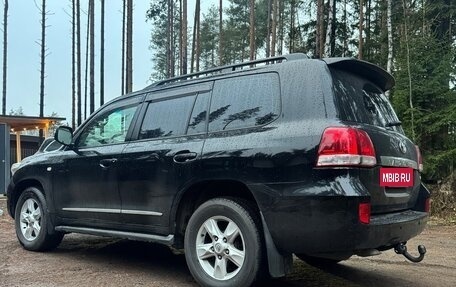 Toyota Land Cruiser 200, 2011 год, 2 900 000 рублей, 9 фотография