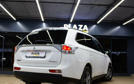 Mitsubishi Outlander III рестайлинг 3, 2012 год, 1 279 000 рублей, 5 фотография