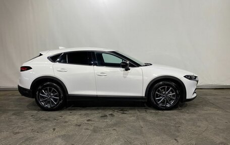 Mazda CX-4, 2023 год, 2 947 000 рублей, 4 фотография