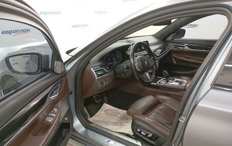 BMW 7 серия, 2020 год, 5 582 350 рублей, 8 фотография