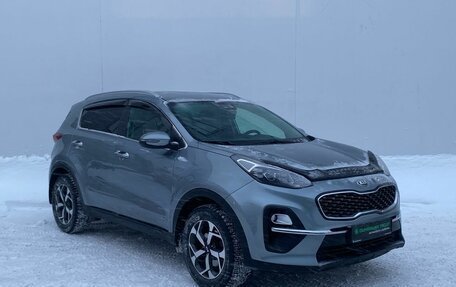KIA Sportage IV рестайлинг, 2020 год, 2 690 000 рублей, 3 фотография