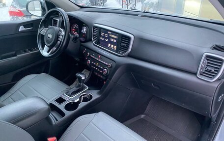 KIA Sportage IV рестайлинг, 2020 год, 2 690 000 рублей, 9 фотография