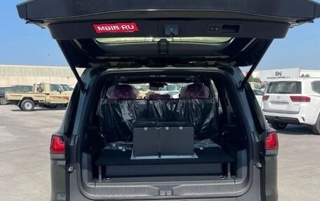 Lexus LX, 2025 год, 25 990 000 рублей, 7 фотография