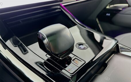 Land Rover Range Rover Sport, 2024 год, 23 750 000 рублей, 15 фотография