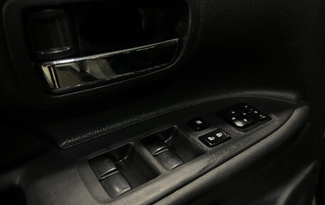 Mitsubishi Outlander III рестайлинг 3, 2014 год, 1 390 000 рублей, 18 фотография