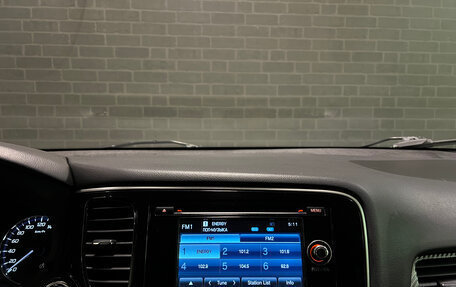 Mitsubishi Outlander III рестайлинг 3, 2014 год, 1 390 000 рублей, 14 фотография