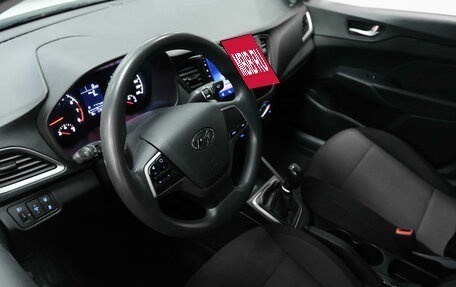 Hyundai Solaris II рестайлинг, 2018 год, 1 140 000 рублей, 9 фотография