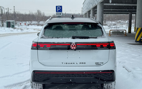 Volkswagen Tiguan, 2025 год, 4 790 000 рублей, 7 фотография