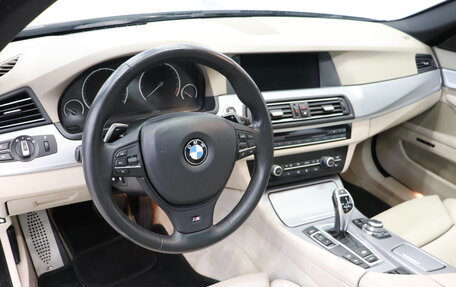BMW 5 серия, 2012 год, 2 390 000 рублей, 8 фотография