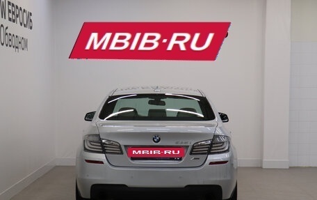 BMW 5 серия, 2012 год, 2 390 000 рублей, 4 фотография