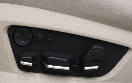 BMW 5 серия, 2012 год, 2 390 000 рублей, 21 фотография