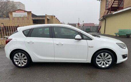 Opel Astra J, 2014 год, 729 000 рублей, 5 фотография