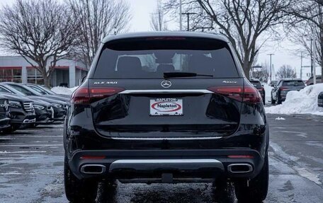 Mercedes-Benz GLE, 2025 год, 9 863 000 рублей, 4 фотография