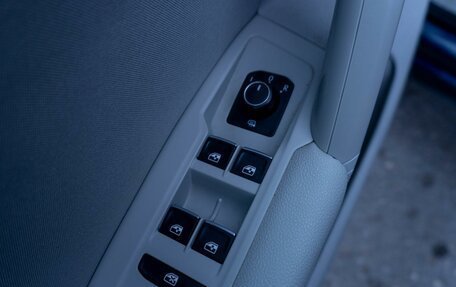 Volkswagen Tiguan II, 2017 год, 1 699 000 рублей, 11 фотография