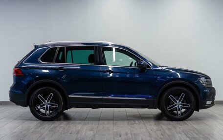 Volkswagen Tiguan II, 2017 год, 1 699 000 рублей, 18 фотография